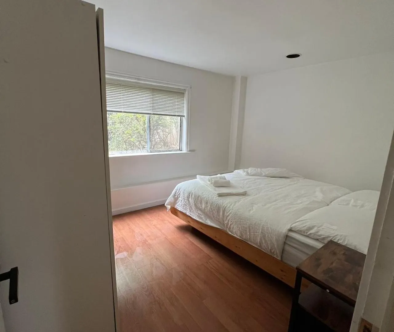 Larch House In Vancouver West Canada