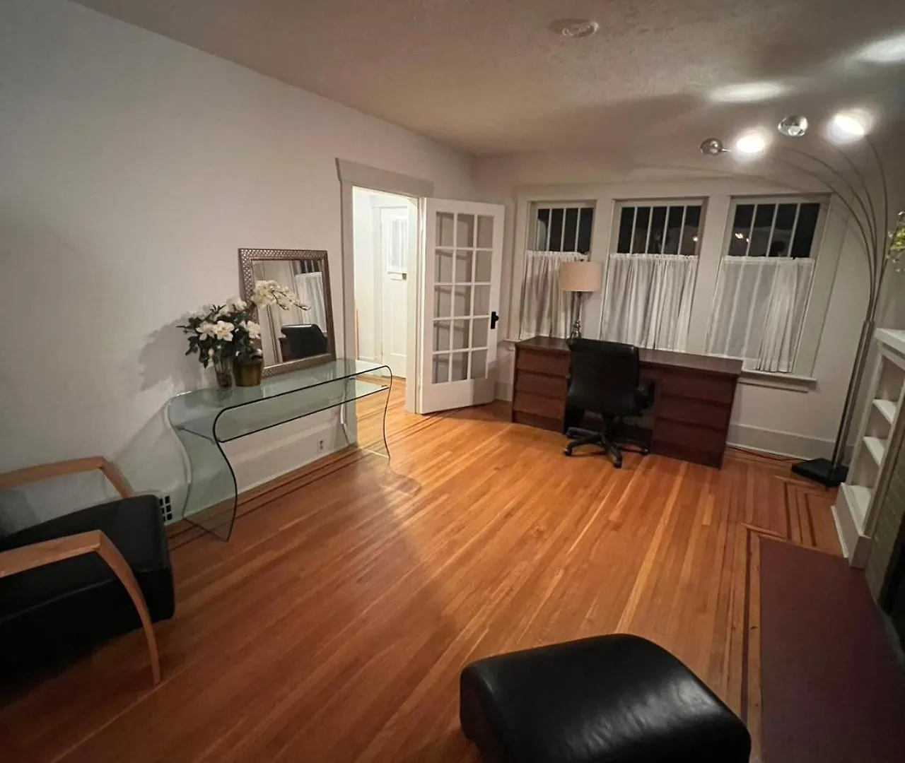 Homestay Larch House In Vancouver West Canada